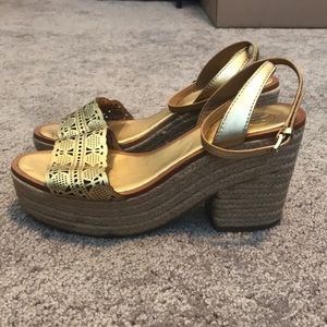 EUC Tory Burch Platforms